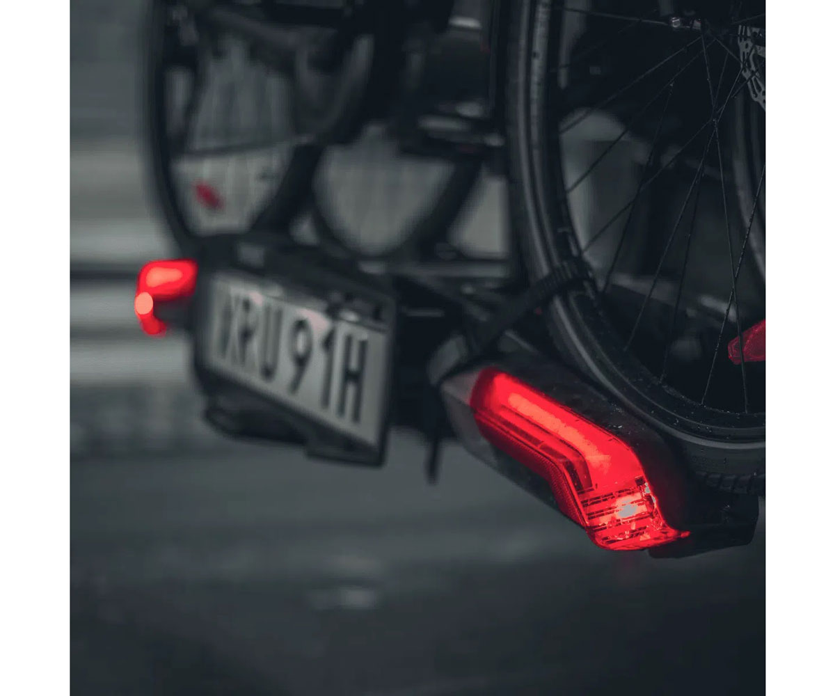 Thule Epos 2 Bike Rack With Lights - Image 3